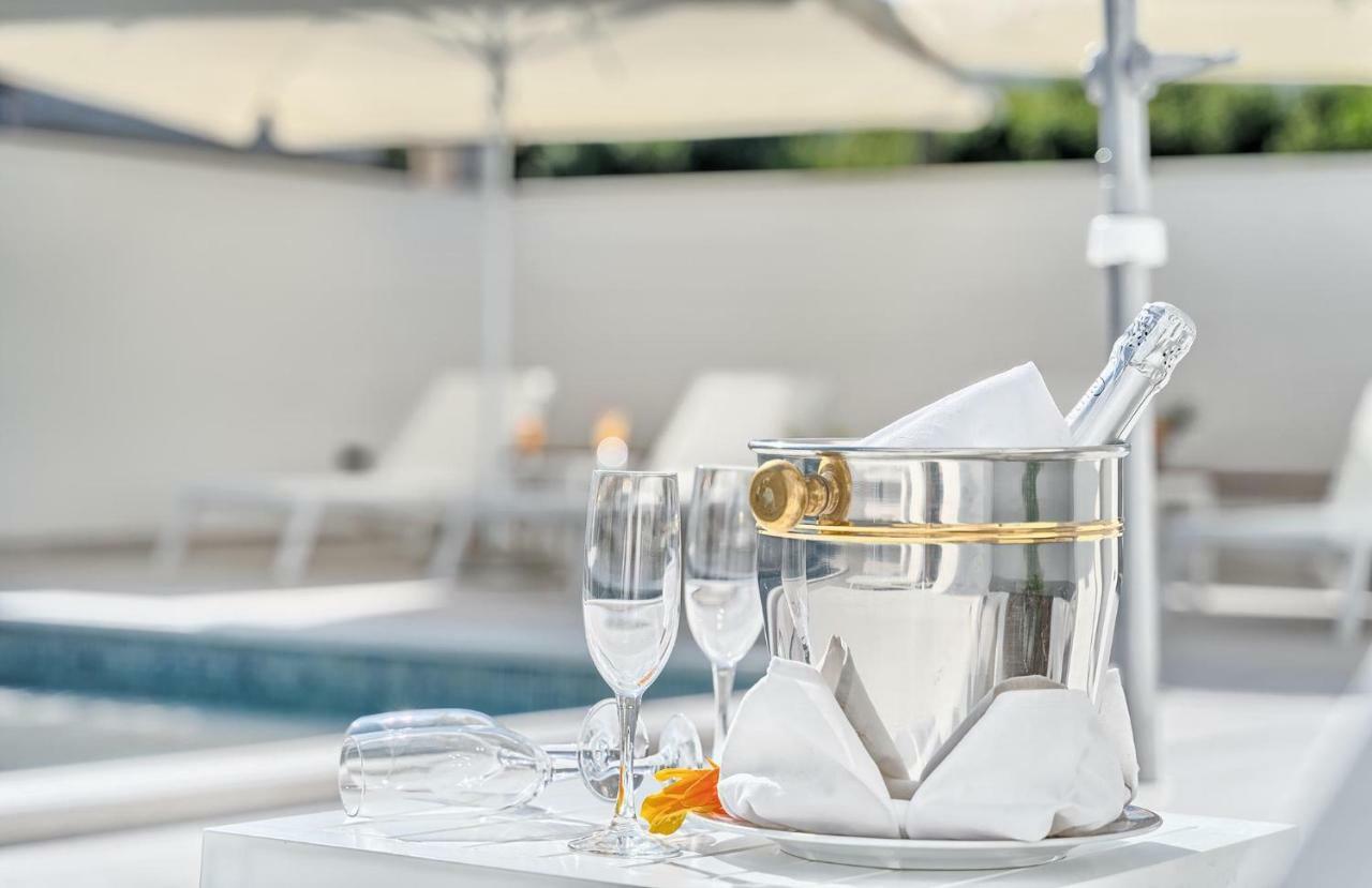 Hotel Trogirski Dvori エクステリア 写真